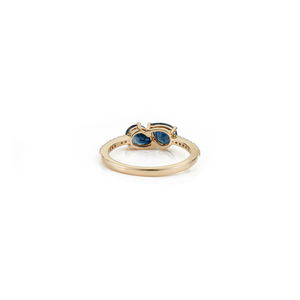 Anillo apilable de oro amarillo macizo de 14 quilates con zafiro azul en forma de pera y diamantes, de diseño simple y moderno, para uso diario. - Product Image 6