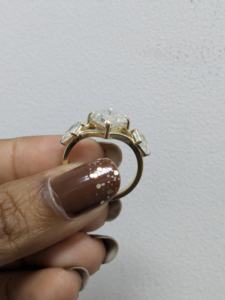 Bague de fiançailles solitaire à trois pierres en moissanite taille Asscher 2 carats, bijoux minimalistes en diamant pour femme en or jaune massif 14 carats - Product Image 3