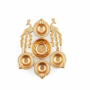 M/S LIMITLESS HUNCH Ensemble de 3 bougies chauffe-plat en fer, motif paon, faites à la main, écologiques, durables, décoration d'intérieur pour Diwali - Product Image 1