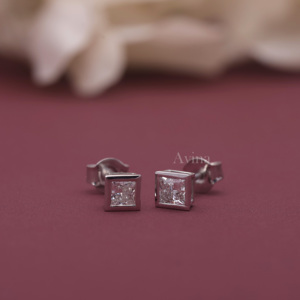 Pendientes de Diamantes Cultivados en Laboratorio con Certificación IGI, Corte Princesa, Biselados, Oro Blanco/Amarillo/Rosa de 14K, Pendientes de Diamantes Cuadrados - Product Image 1