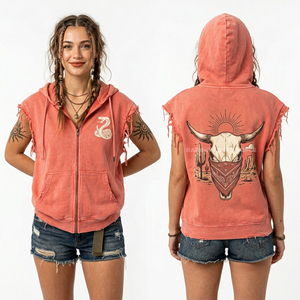 Chaqueta de mujer personalizada de 400GSM, roja, con lavado vintage, estilo motero, con gráfico de calavera, con capucha con cremallera, desgastada y de peso pesado - Product Image 6