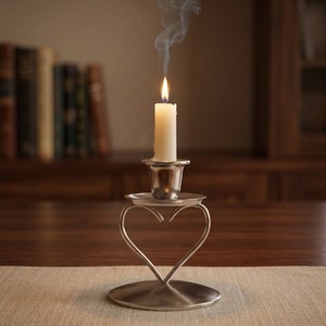 Ensemble de bougeoirs classiques en fer en forme de cœur, écologiques et faits à la main, or et argent, pour décoration de table et de maison, idéal pour la Saint-Valentin - Product Image 6