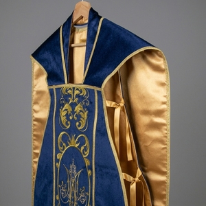 Casulla Romana de Terciopelo Azul Rey de Lujo, Bordada a Mano con Hilos de Oro, Vestimenta Eclesiástica Católica para Sacerdote, Conjunto de Túnica para Misa Mariana - Product Image 2
