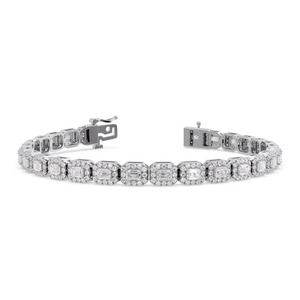 Bracelet de créateur de luxe avec halo d'émeraudes de 7 carats et diamants de laboratoire - Product Image 1