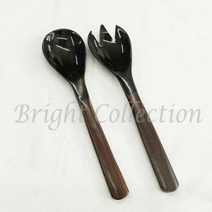 Fourchette de service à salade en forme de corne, couleurs naturelles, 1 pièce, Design à la main, poignée à bord rond, serveur à salade - Product Image 5