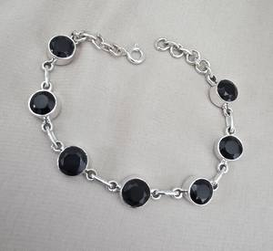 กำไลข้อมือหินออนิกซ์สีดำ เงินแท้ 925 ชุบโรเดียม ทำด้วยมือ เครื่องประดับสำหรับผู้หญิง - Product Image 6