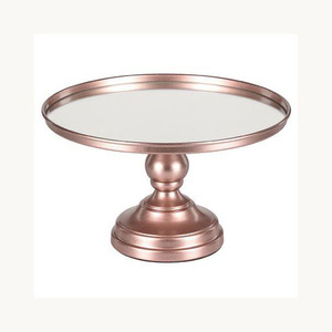 Support à dessert décoratif moderne en métal, support à gâteau et pâtisserie, centre de table élégant personnalisé pour événements - Product Image 1