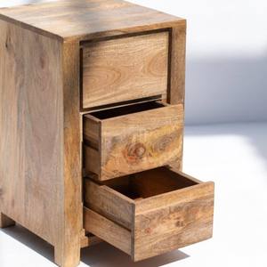 Mesa Auxiliar de Madera con Tres Cajones Vandana Sierra Zentrix, Diseño Moderno con Acentos de Madera Sólida - Product Image 3