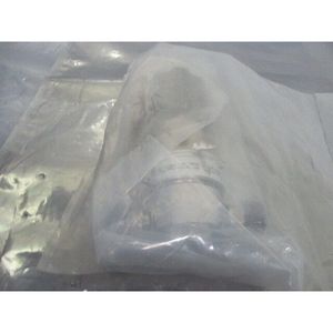 Régulateur de pression APTech AP1006SM 2PW FV4 FV4 - Équipement et pièces semi-conductrices de renommée mondiale - Product Image 2