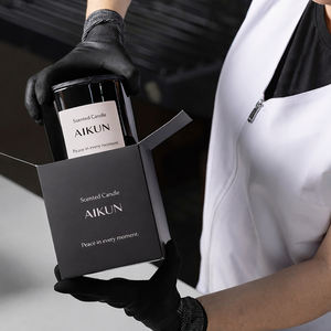 Vela de Cera Natural AIKUN de Tamaño Personalizado con Rosa y Sándalo en Frasco de Vidrio Negro, Elegante Vela de Aromaterapia para Suministro al por Mayor B2B - Product Image 1