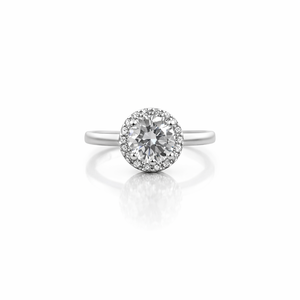 Bague de fiançailles en argent sterling 925 avec sertissage halo et micro-incrustation de diamants, classique et élégante, cadeau de promesse de mariage pour femme - Product Image 1