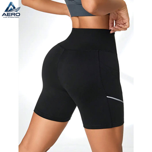 Shorts de compression athlétiques taille haute pour femmes avec poches, coupe ajustée, séchage rapide, pour yoga, entraînement et course à pied - Product Image 3