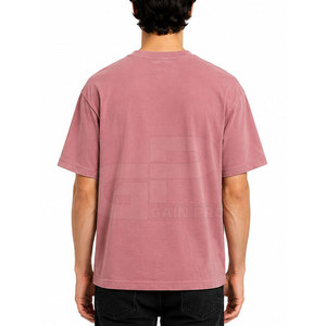 Camiseta Urbana con Gráficos Reflectantes Minimalistas para Hombre, Camiseta Holgada de Algodón, Ropa Cómoda y Transpirable a la Moda - Product Image 4