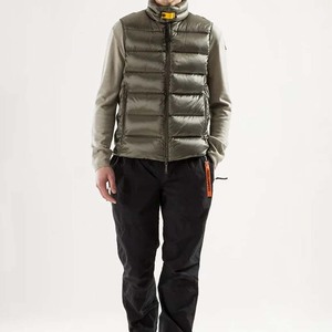 Chaleco acolchado de invierno de color sólido para hombre, chaleco grueso con cremallera, tela transpirable, chaleco calefactable y cálido para hombre. - Product Image 4