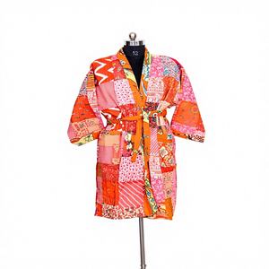 Robe kimono vintage en coton patchwork Kantha, faite à la main, imprimée au bloc, respirante, écologique, pour demoiselle d'honneur, automne/hiver - Product Image 1