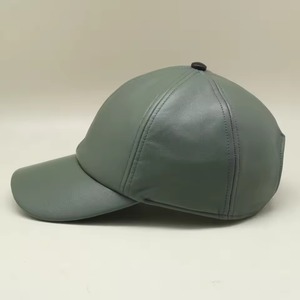 Gorra de Béisbol Personalizada con Aspecto de Cuero, Ajustable, Estilo Dad Hat, Logotipo Bordado, para Deportes y Uso Casual al Aire Libre - Product Image 3