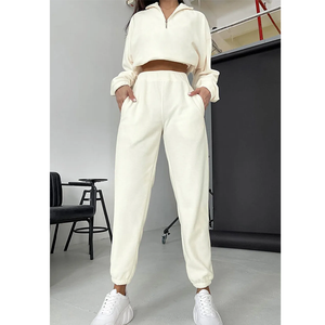 Nouvel ensemble de survêtement pour femme personnalisé, 2 pièces, sweat à capuche zippé et pantalon de jogging, vêtements de sport décontractés, ensemble 2 pièces, sweat à capuche pour femme, fabriqué par Twin City - Product Image 3