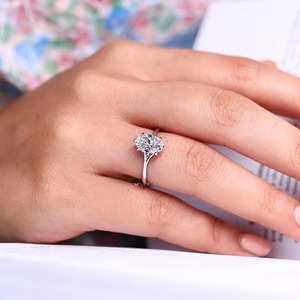 Lab Grown Diamond <b>Ring</b> Tulip Prongs, 2 CT Oval Lab Grown Diamond <b>Ring</b> for Women, <b>Split</b> Shank Wedding <b>Ring</b> Gold, IGI Certified - Product Image 6