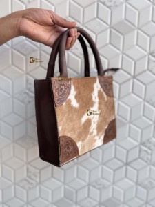 Bolso de Hombro de Cuero Vacuno de Última Moda 2026, Bolso de Mano Hecho a Mano de Cuero Auténtico Estilo Bohemio Vintage - Product Image 2