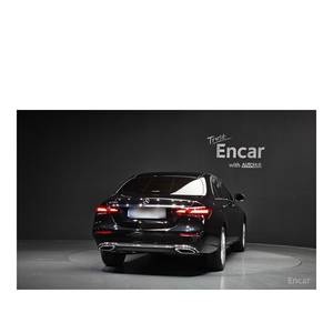 Mercedes-Benz Clase E E250 Exclusive 2023, 9,139 km, Caja de Cambios Automática, Cámara Trasera, Asientos de Cuero, Volante a la Izquierda - Product Image 4