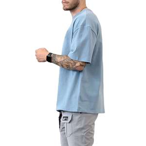 เสื้อยืดผู้ชายทรงโอเวอร์ไซส์ สีเทาล้วน ผ้าฝ้าย แขนสั้น คอกลม ทรงลำลอง ผ้าเจอร์ซีย์ถัก ความยาวปกติ ดีไซน์เรียบ - Product Image 4