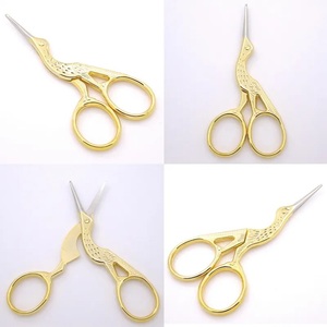 Ciseaux à cuticules pour bébés en acier inoxydable, forme cygne, lame droite, pointe affûtée - Product Image 3