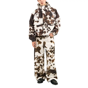 Ensemble survêtement streetwear personnalisé pour homme, coupe-vent imperméable de haute qualité à imprimé animal (vache), pantalon et veste en nylon respirant - Product Image 1