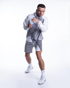 OEM <b>Wind</b> <b>Breaker</b> Sets Windproof Men Polyester Nylon Windbreaker Short Tracksuit Zipper Jackets and Shorts Two Piece Set - Product Image 2