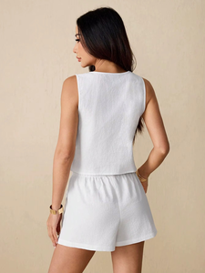 ชุดเซ็ตผ้าชีฟองฝ้ายทอลายปักสีขาวแบบลำลองสำหรับผู้หญิง ชุดสองชิ้น เสื้อครอปสั้นและกางเกงขายาวครึ่งตัว - Product Image 4