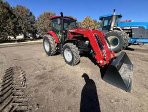 Tracteur d'occasion Case IH FARMALL modèle 100C 2023 disponible à prix réduits - Product Image 3