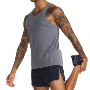 Débardeur Sportif Gris Uni à Séchage Rapide pour Homme, Col Rond, Tricoté, Sans Manches, pour l'Entraînement (Vente en Gros) - Product Image 5