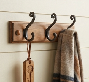 Modern Wood Wall <b>Hook</b> Rack With 4 <b>Black</b> Metal <b>Hooks</b> Rustic Style For Clothing Storage Elegant Home Decoration - Product Image 6