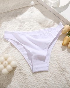 กางเกงในผู้หญิงแบบ Thong เนื้อผ้ายืดหยุ่น นุ่ม สบาย ระบายอากาศได้ดี น้ำหนักเบา ใส่ได้ทุกวัน เอวต่ำ แบบมินิมอล - Product Image 1