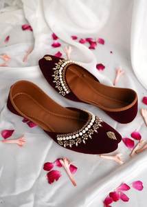 Zapatos Planos de Mujer, Estilo Bailarinas, de Terciopelo Morado, con Adorno de Perlas, Correa en T, Punta Redonda, Sin Cordones - Product Image 4
