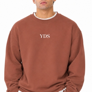 Ensemble sweat-shirt à manches longues et short assorti pour homme, style décontracté en molleton bouclette, tenue de détente automne, coupe moderne pour le quotidien - Product Image 4