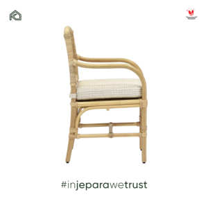 Fauteuil de salle à manger en rotin moderne, chaise en rotin tissé naturel avec coussin, fabrication artisanale, confortable, durable, design scandinave, restaurant - Product Image 5