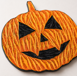 Carte de vœux artisanale en quilling de citrouille Jack O'Lantern pour Halloween, carte cadeau, vente en gros, fabricant de papier OEM/ODM - Product Image 3