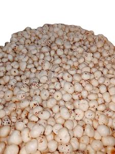 Noix de lotus (Phool Makhana) sélectionnées à la main, dérivées de la plante Lotus Euryale Ferox et de la noix de Gorgon - Prêtes à l'emploi, durée de conservation de 24 mois - Product Image 3