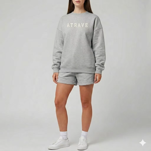 Ensemble hiver femme col montant et short en molleton doux et coton respirant, confortable pour la détente, coupe décontractée, personnalisable - Product Image 1