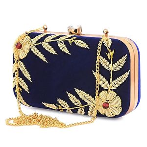 Sac à main en soie brodée de haute qualité, fait main, élégant, pour femmes, pour mariage, fête, festival et occasions décontractées - Product Image 1