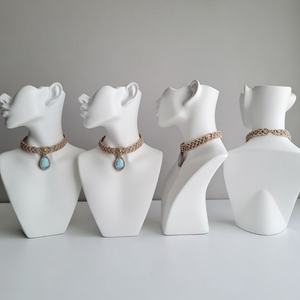 สร้อยคอมาคราเม่ไข่มุกเทียมธรรมชาติ ทำด้วยมือ จี้รูปหยดน้ำสีฟ้า เครื่องประดับลายดอกไม้เรียบง่ายสวยงาม - Product Image 2