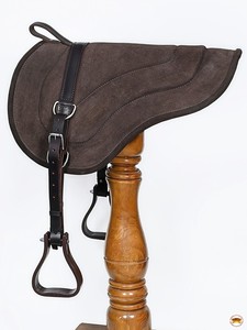 best Quilted Leather Outer Shell Polycotton Lining Leather Filling Comfortable Pocket Western <b>Equestrian</b> Trail Saddle Pad - Product Image 2