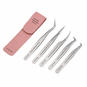 Pince à épiler professionnelle en acier inoxydable pour extensions de cils, pointe fine, outil de précision pour cils et sourcils - Product Image 1