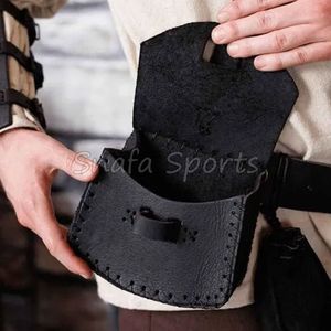 Sac banane vintage en cuir véritable pour homme, à porter à la taille ou à la poitrine, vente en gros |   Pochette en cuir multifonction avec logo personnalisé - Product Image 3