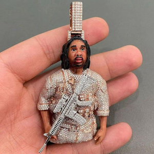 Colgante de Moissanita Personalizado, Chapado en Oro de 18K y Rodio, Corte Brillante Redondo, Estilo Hip Hop, Ideal para Regalo - Product Image 1