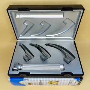 Laryngoscope conventionnel standard Macintosh à 3 lames (0-1-2) pour nourrissons, manuel, usage chirurgical ORL hospitalier, autoclavable, qualité supérieure - Product Image 1