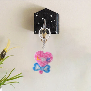 Porte-clés Lumineux Portable Écologique et Étanche avec Broderie de Perles en Verre de Cristal de Quartz Rose Fait Main, Motif Sucette Cartoon - Product Image 4