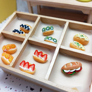 Mini estantería de madera con seis compartimentos, vitrina, organizador de frutas y verduras para casa de muñecas, bandeja para coleccionables de arte, para mayores de 14 años - Product Image 6