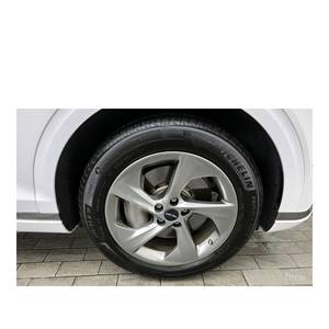 Genesis GV70 2024 2.5T Essence 2WD avec 27 707 km Boîte de vitesses automatique Sièges en cuir Volant à gauche Caméra arrière - Product Image 5