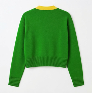 Cardigan d'uniforme scolaire à col en V, pull en tricot boutonné, en acrylique doux, broderie personnalisée du logo de l'école, fournisseur en gros - Product Image 3